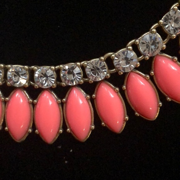 New w/ Bag! J Crew statement necklace. Beautiful! - Picture 3 of 4